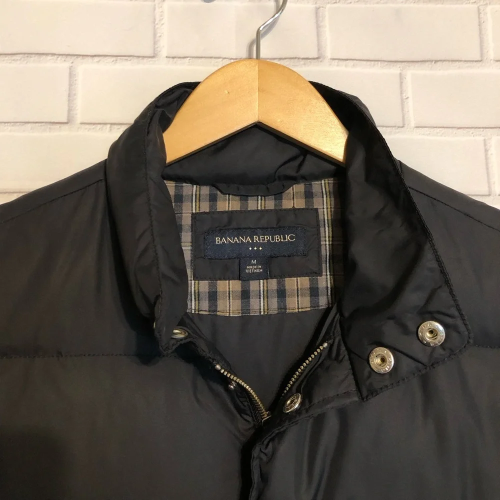 Banana Republic Men's Quilted Black Down Puffer Zip Front/Button Vest Jacket M - Picture 5 of 14